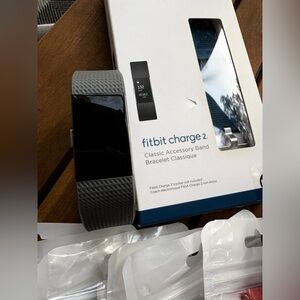 Fitbit Charge 2 + 11 New Bands 🏃‍♀️